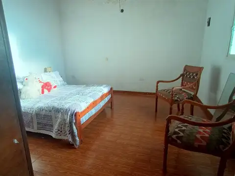 Casa en  venta Los Hornos 59 y 165