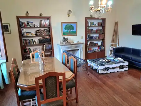 Casa 4 amb. en venta Parque Patricios.