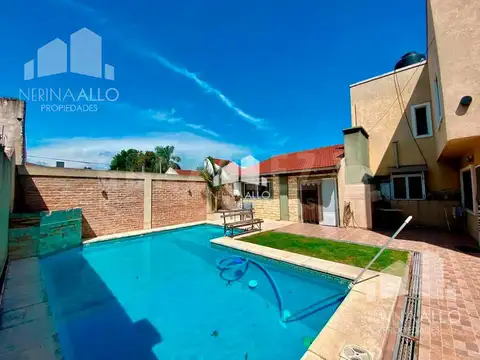 Venta Casa 4 Amb en Ciudad Evita