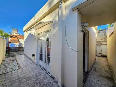 Depto Tipo Casa en Venta en Haedo, USD 73.000