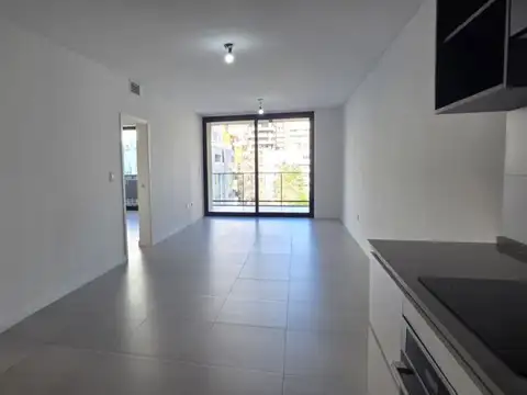 Oficina en Alquiler al Norte