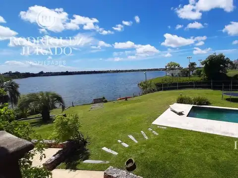 Casa en Venta en Santa Clara, USD 880.000