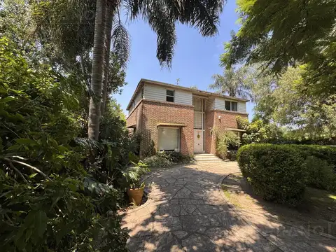 Venta casa, 3 dormitorios, gran parque, piscina. Triangulo de Don Torcuato. Tigre