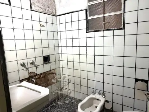 CASA EN VENTA EN QUILMES