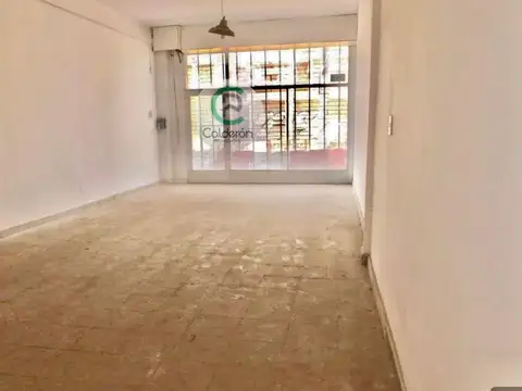 Av. Bartolome Mitre 2000