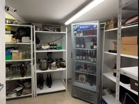 Local en Alquiler en Retiro, USD 7.000