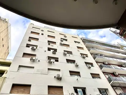 ESMERALDA 900, Piso 8