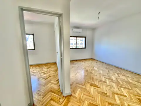 ESMERALDA 900, Piso 8