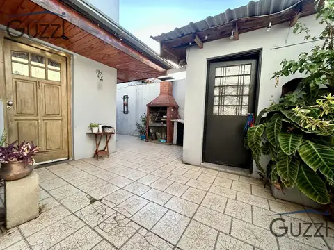 Depto Tipo Casa en Venta en Villa Adelina, USD 105.000