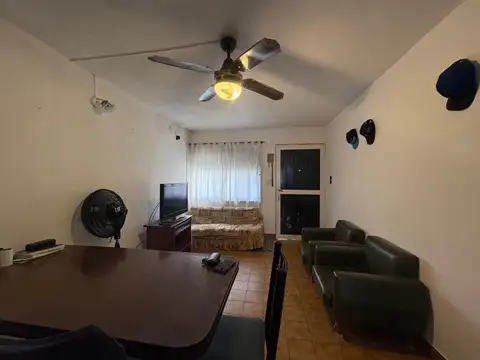 Cordoba 543 , Piso 1