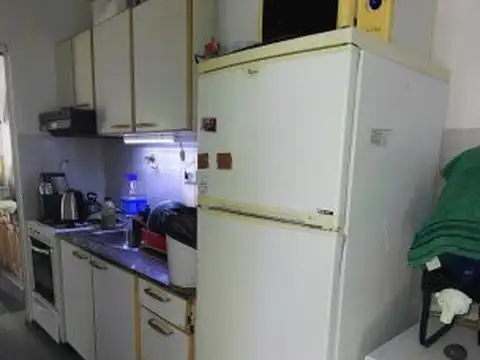 Casa 2 ambientes con 1 baño