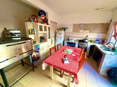 CASA EN VENTA 3 AMBIENTES EN FRANCISCO ALVAREZ