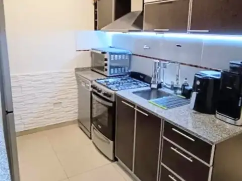 Depto Tipo Casa 2 ambientes con 1 baño