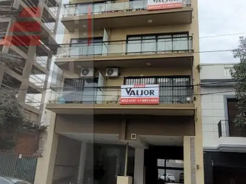 Fernandez al 300
