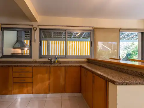 VENTA/PERMUTA - CASA 4 DORMITORIOS GER BARRIO CERRADO - PUEBLO ESTHER