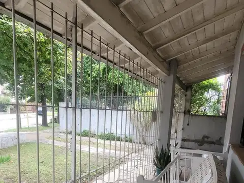 Casa en Venta en Villa Santos Tesei, USD 160.000