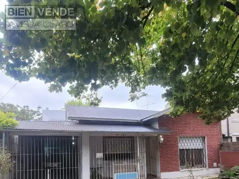 Venta Casa en Villa Santos Tesei