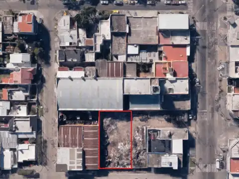 Terreno en Venta 20  mts Frente