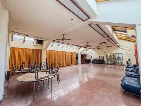 EDIFICIO COMERCIAL EN VENTA - LA PLATA