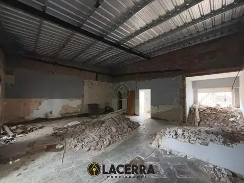 Casa 4 ambientes con 1 baño