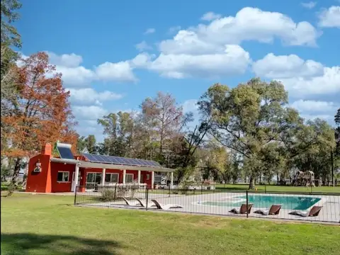 LOTE EN LOS TRES PINOS VILLA DE CAMPO BARRIO ISLA