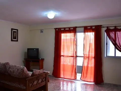 VENTA EN BLOQUE - 4 dormitorios 1 terreno 1 local comercial - San Bernardo Del Tuyu