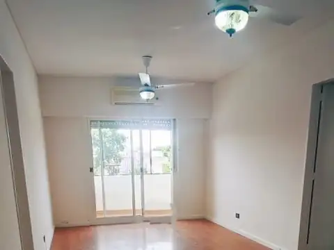 Departamento en Alquiler en Villa Devoto, $ 850.000