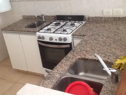 PH 9 AÑOS PATIO-PARRILLA-JARDÍN AL FDO. IMPEC  ESCUCHO OFERTA TOMO MENOR VALOR O AUTO PTE/PAGO