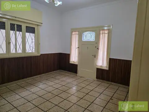 Depto Tipo Casa en Alquiler de 2 dormitorios