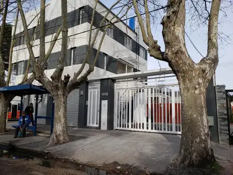 LOCALES - LOCALES - LOMAS DE ZAMORA - OESTE, GRAN BS. AS. SUR