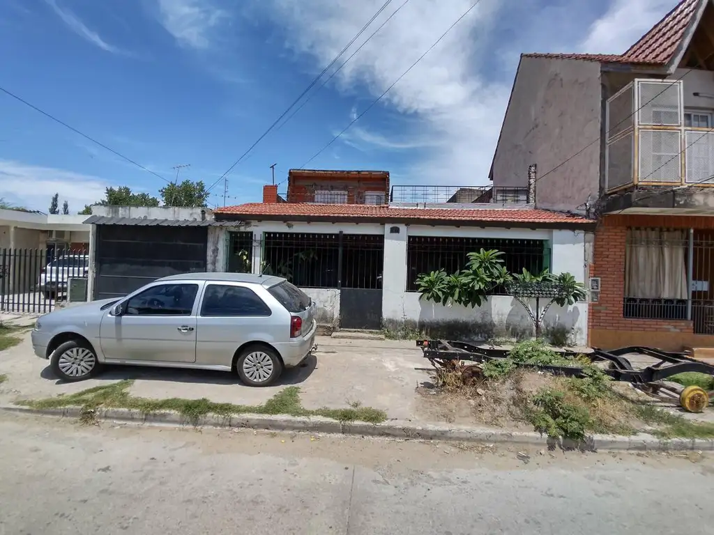 ZARATE N° al 3900