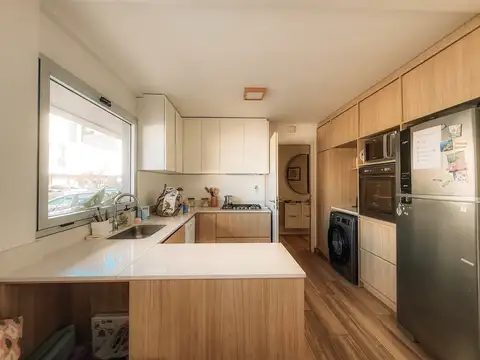 Casa 6 ambientes con 3 baños
