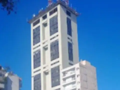 27 de Abril 300