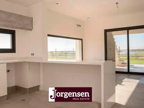 Casa con Vista Al Lago Central - Ceibos, Puertos