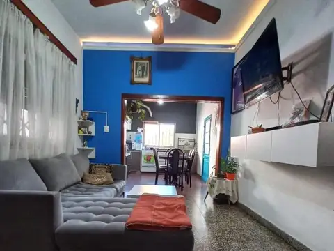 PH 3 AMB. CON PATIO Y COCHERA !!!!