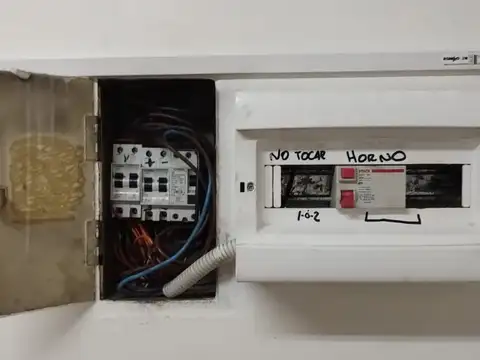 Local en alquiler en Belgrano DUEÑO SIN COMISION TE 1.5..3.4.01..34. 72   CON GARANTIA 50 METROS,, ELEC. TRIFASICA EL LOCAL ESTA ENTRE 4 COLEGIOS