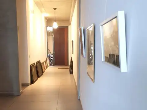 Casa en Venta con 7 cocheras