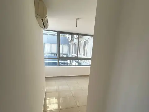 Departamento en Alquiler en General Paz, $ 650.000
