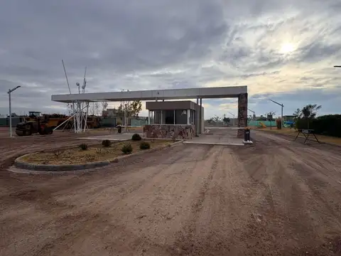 Terreno en Venta en La Colonia, USD 32.000