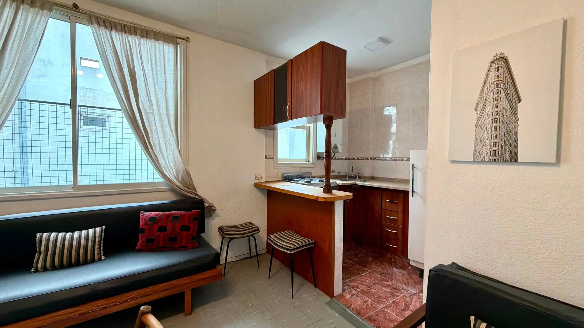 Venta Departamento 3 ambientes Plaza Colon