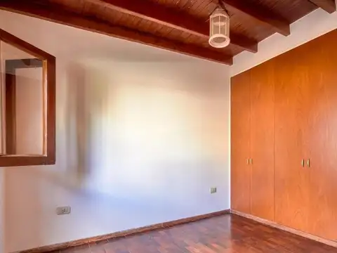 Depto Tipo Casa en Venta en Nuestra Señora De Lourdes, USD 90.000