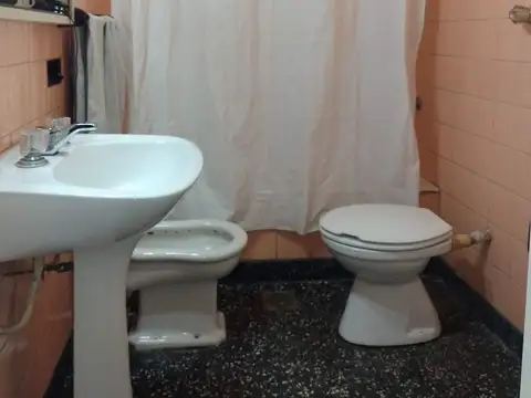 CASA 4 AMB CON GARAGE Y PATIO REMEDIOS DE ESCALADA