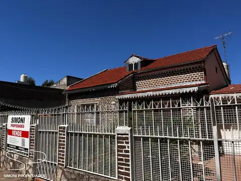 Casa 3 ambientes con 1 baño