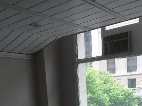 DUEÑO ALQUILA SEÑORIAL OFICINA EN DIAGONAL NORTE