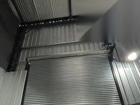 ALQUILER GALPON 190 M2 CUBIERTOS 11 MTS DE ALTURA