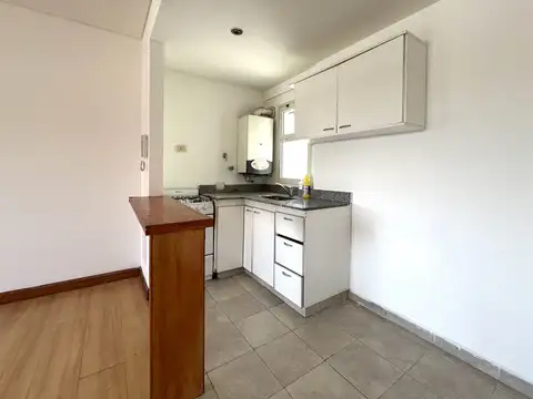 Depto Tipo Casa en Alquiler de 2 dormitorios