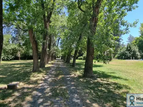 Terreno en Venta en La Lonja, USD 260.000