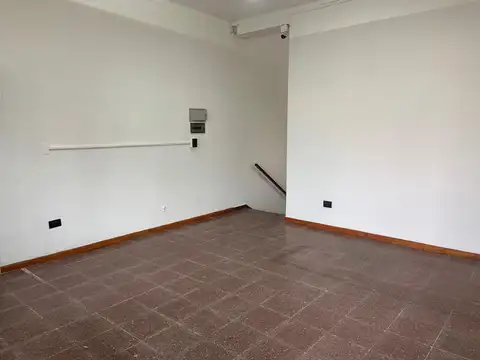 Local en Alquiler en Godoy Cruz, $ 1.250.000