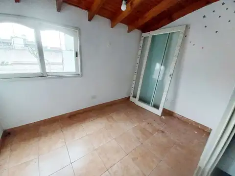 Casa - Alquiler - Argentina, RAMOS MEJIA - DOCTOR AGOTE 271