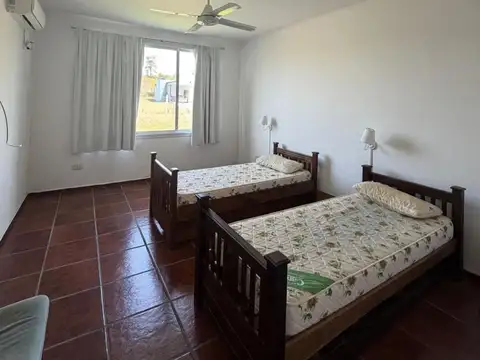 Casa - Alquiler - Argentina, Concordia